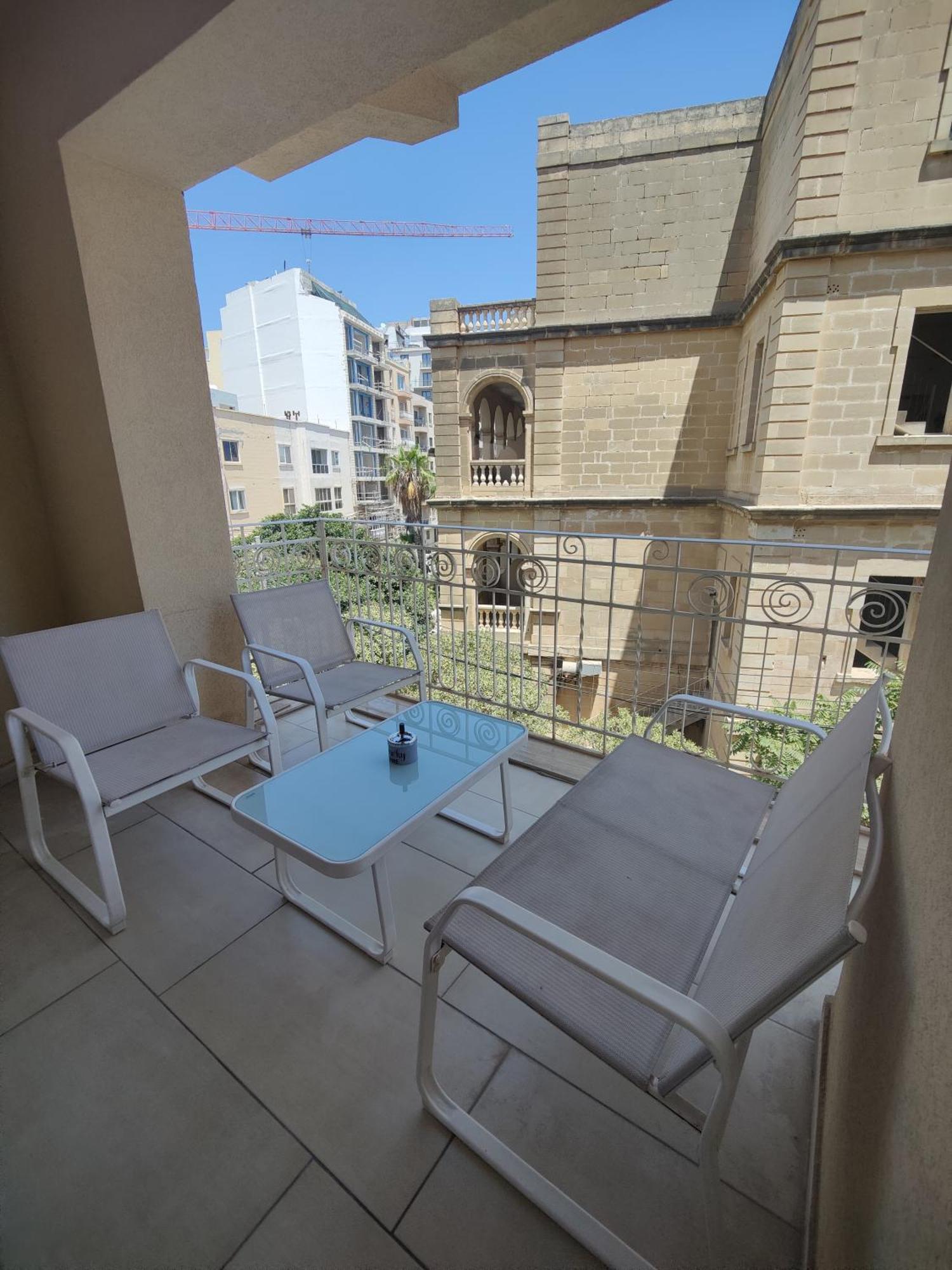 Central Modern Sliema Apartment 6 ภายนอก รูปภาพ